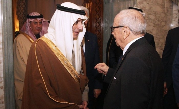ٲضواء على زيارة وزير الخارجيّة السعودي إلى تونس ولقائه برئيس الجمهورية ورئيس الحكومة وخمسة وزراء  