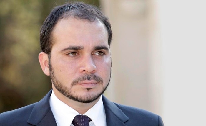 الأمير الأردني علي بن الحسين يطالب بتأجيل انتخابات رئيس الفيفا