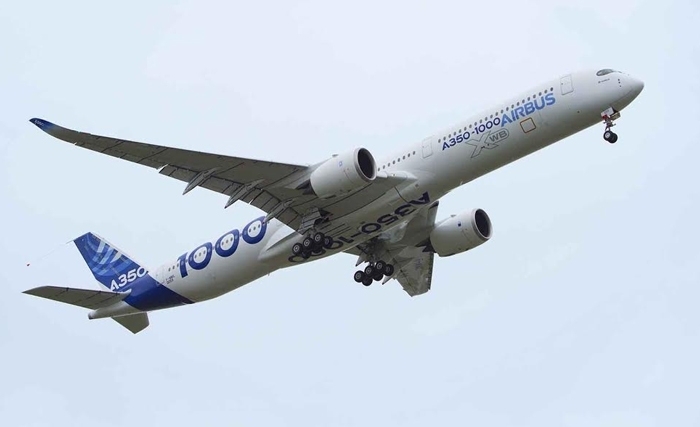 أول رحلة اختبارية لطائرة إيرباص A350-1000