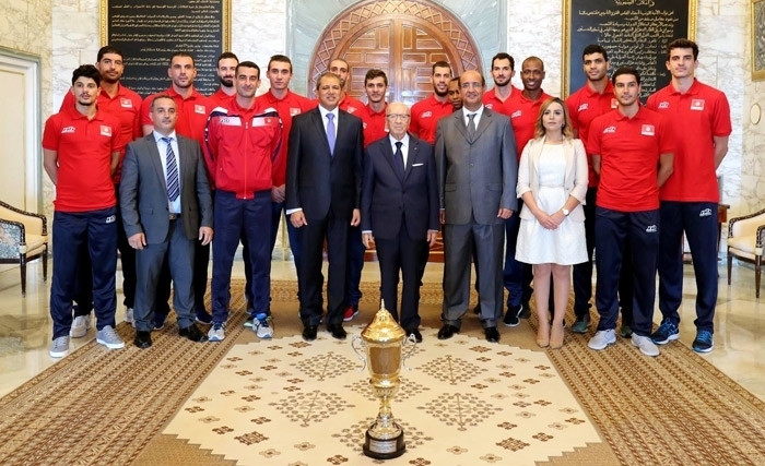 الباجي قايد السبسي يستقبل المنتخب التونسي للكرة الطائرة بطل إفريقيا  