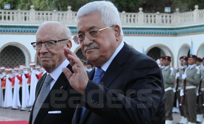 رئيس الجمهورية يجري مكالمة هاتفية مع الرئيس الفلسطيني‎ 