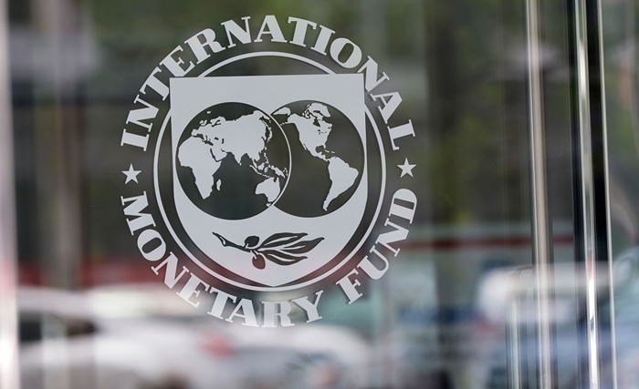 صندوق النقد الدولي يدعو السلطات التونسية إلى عدم الزيادة في الأجور وتسريع وتيرة نظام التقاعد