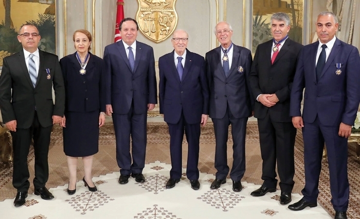 خفايا تكريم ثلّة من الدبلوماسيين التونسين من فبل الرّئيس الباجي فائد السبسي