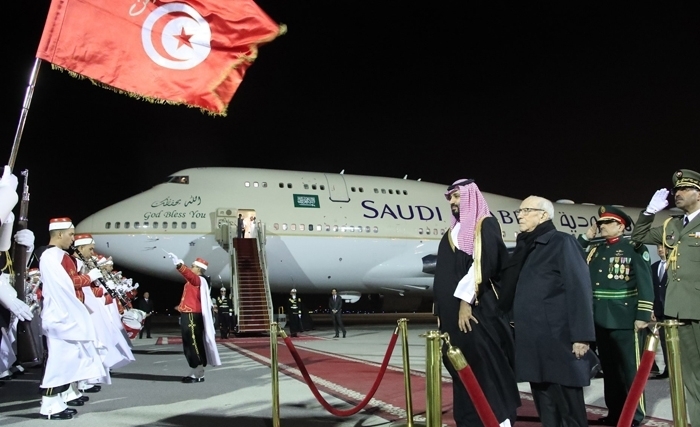 وصول وليّ العهد السعودي محمد بن سلمان إلى تونس