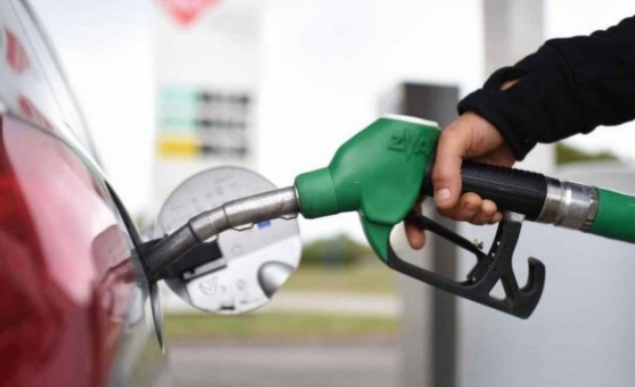  تسخير الجيش الوطني للتكفل بتوزيع الوقود على محطات بيع البنزين