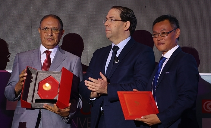 بمناسبة مرور 20 سنة على وجودها في تونس :هواوي تتحصل على جائزة المساهمة المميّزة في منتدى تونس للاستثمار 2019 