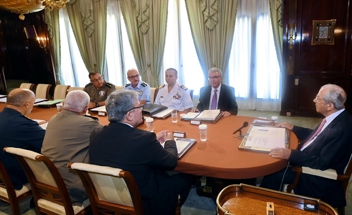 اجتماع المجلس الأعلى للجيوش بحضور عبد الكريم الزبيدي 