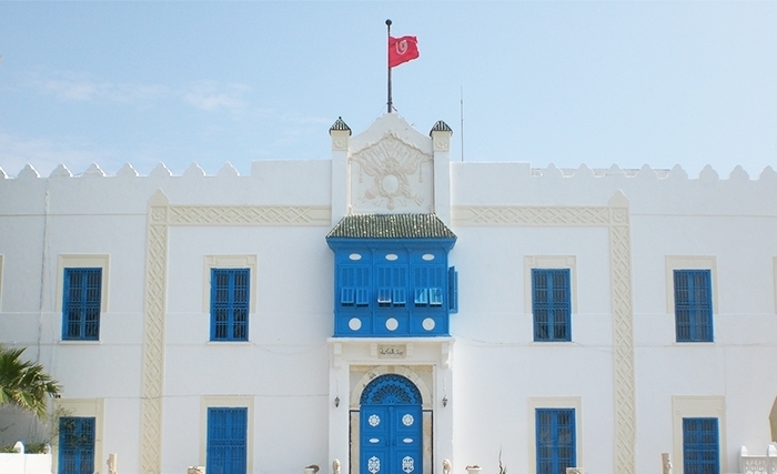 قائمة العضو الشرفي والأعضاء المراسلين التونسيين لبيت الحكمة 
