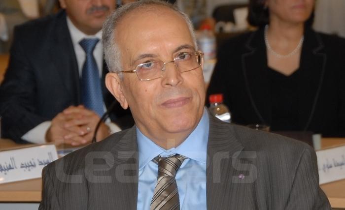 وفاة الوزير والسفير السابق علي الشاوش 