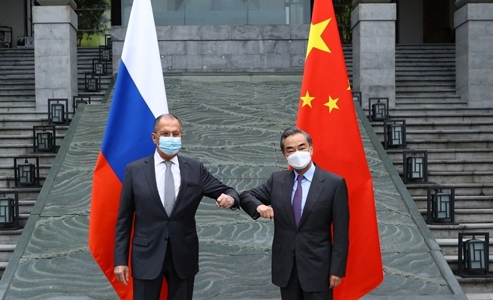 الصّين وروسيا واللاّحدود