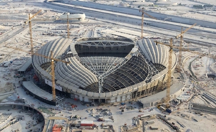 كأس العالم قطر 2022 : يأكلون الغلّة ويسبّون الملّة