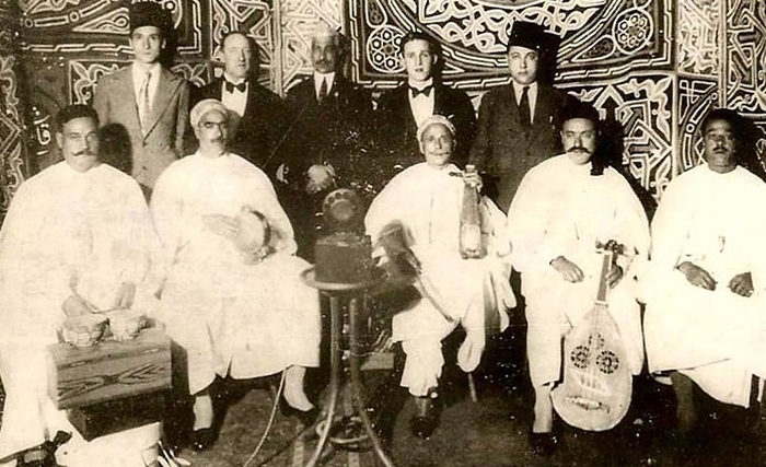 تطور الشعر الغنائي من خلال الأغنية التونسية في بدايات القرن العشرين 
