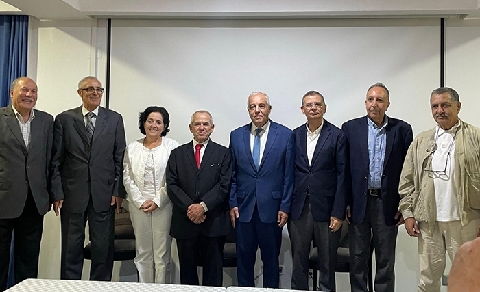 تركيبة الهيئة الجديدة للجمعية التونسية لقدماء السفراء والقناصل العامين تركيبة الهيئة الجديدة للجمعية التونسية لقدماء السفراء والقناصل العامين