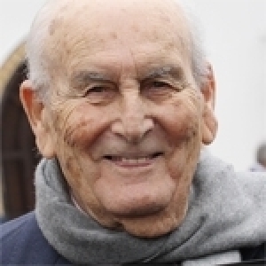 الوزير السابق إدريس قيقة في ذمة الله 