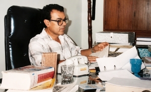 في أربعينية المؤرخ الدكتور علي الزواري: المؤرخ الذي كتب ذاكرة مدينة، ثم دخل تاريخها
